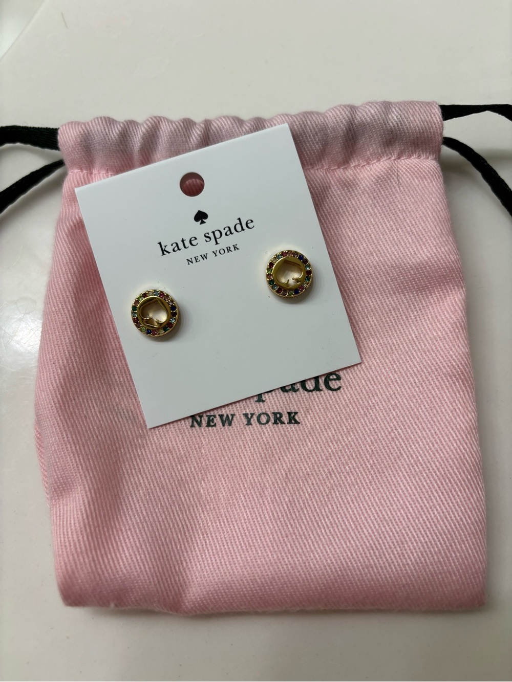 Kate spade multi-color spade stud earrings - NWT - Picture 2 of 3